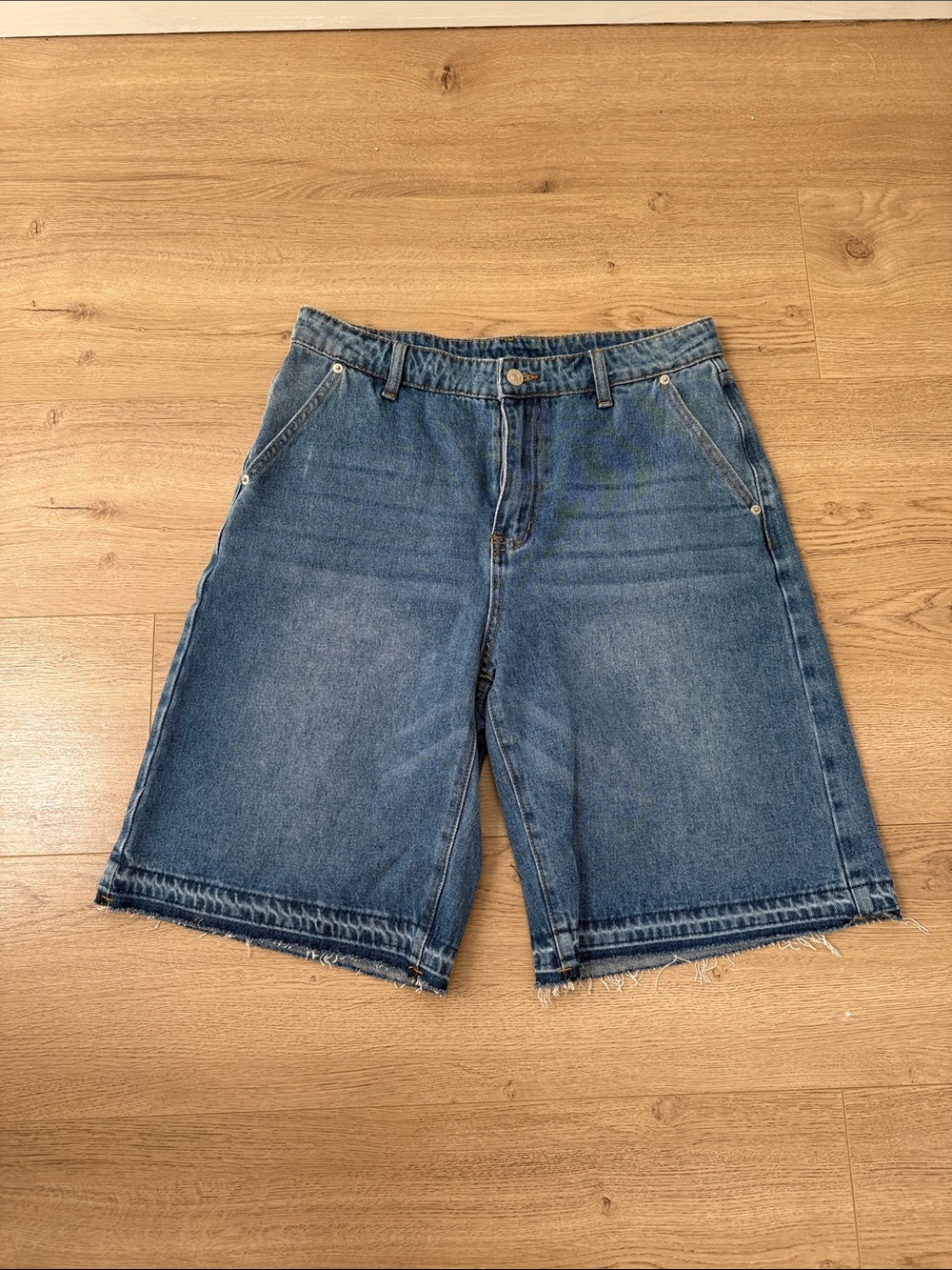 Amazon Women's Medium wash Denim Bermuda Shorts